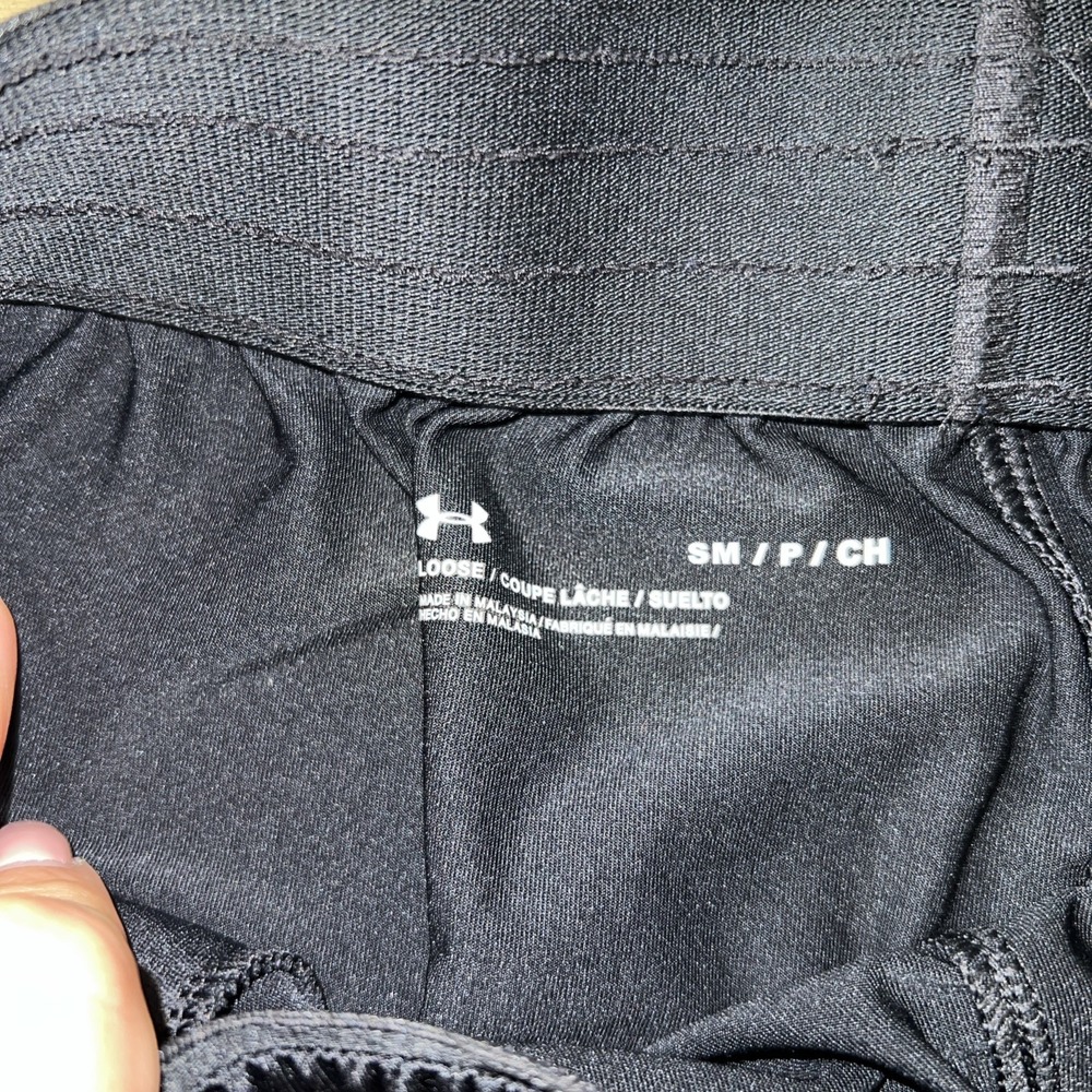 Under Armor Women's Small Black Running Shorts - Picture 4 of 5
